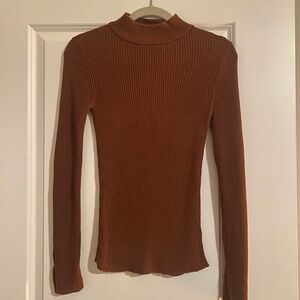 Express Ribbed Mock Neck Sweater – Rust Brown, Size S